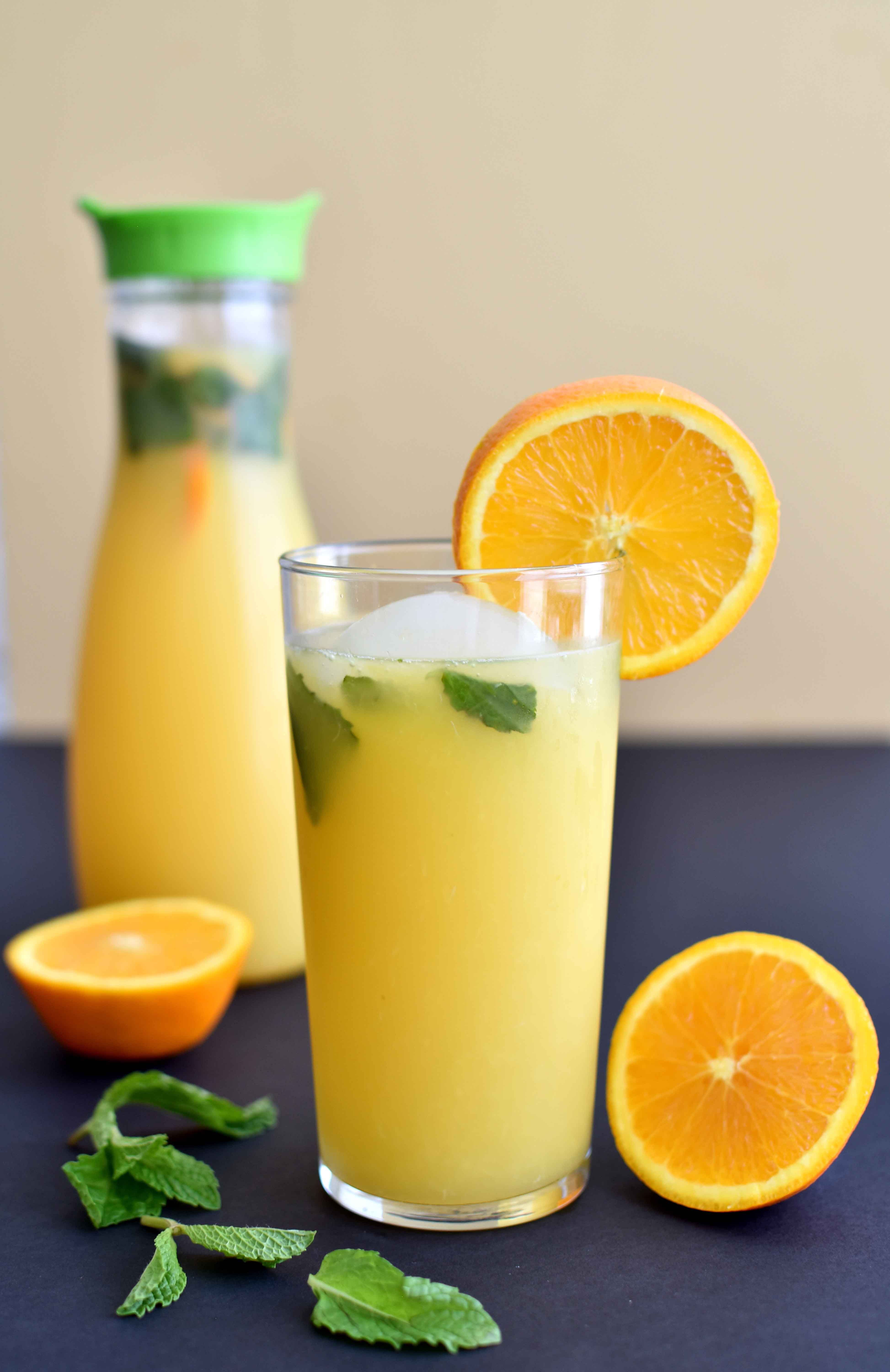 Refreshing Orange Cocktail Juice